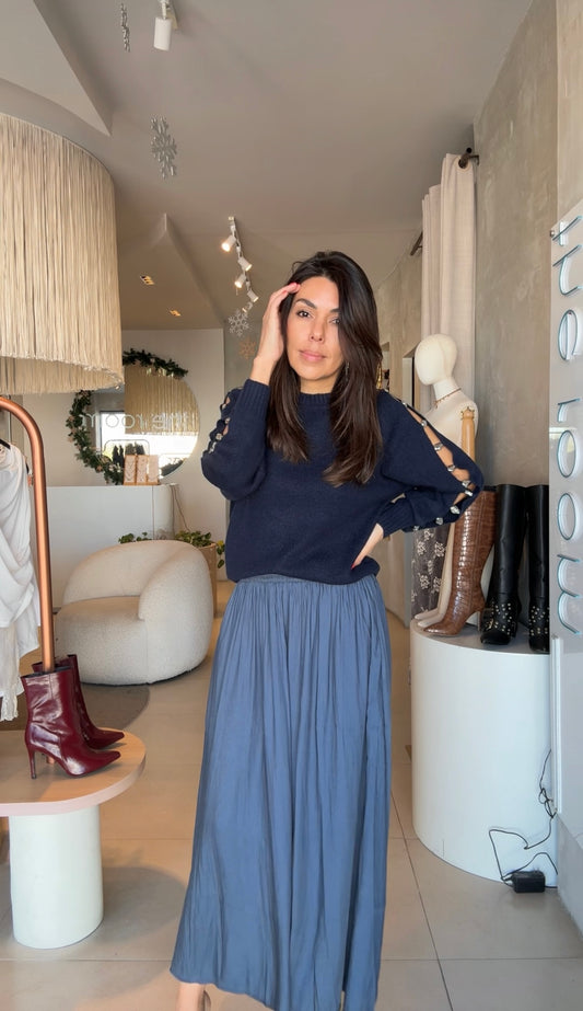 Suéter azul aplicaciones