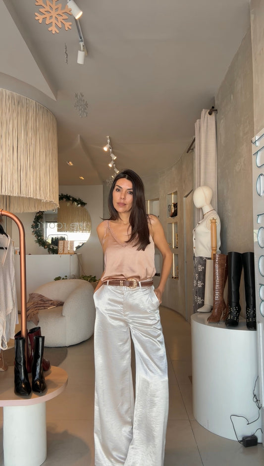 Pantalón satinado beige