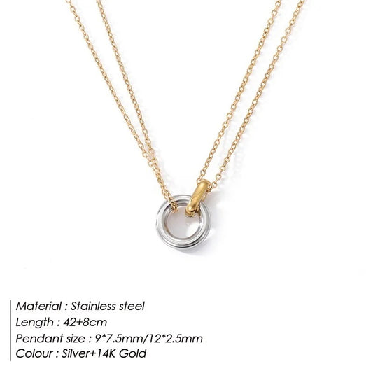 Collar dorado con aro