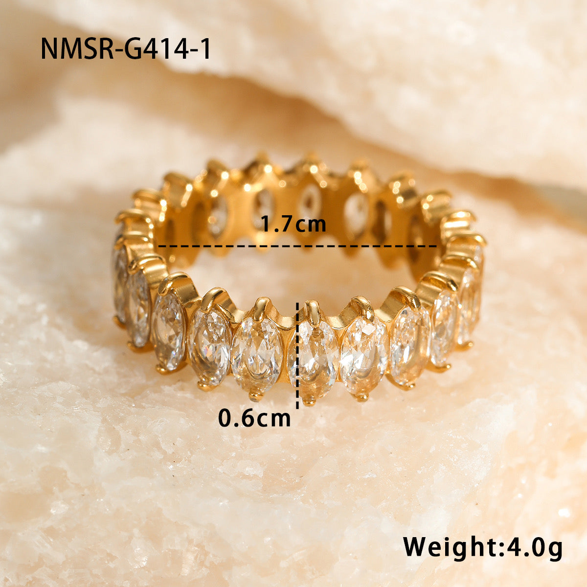 Anillo corado con brilos